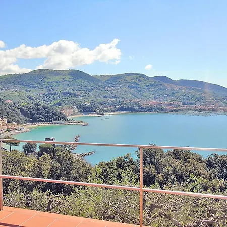 Una Terrazza Tra Gli Ulivi Apartment